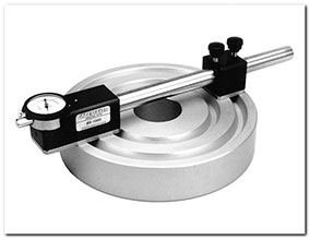 BX Groove Diameter and Groove Width Gage BX-1000 on Flange