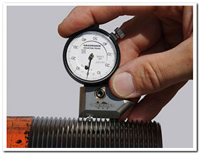 Thread Height Gage TH-3001R on Pin